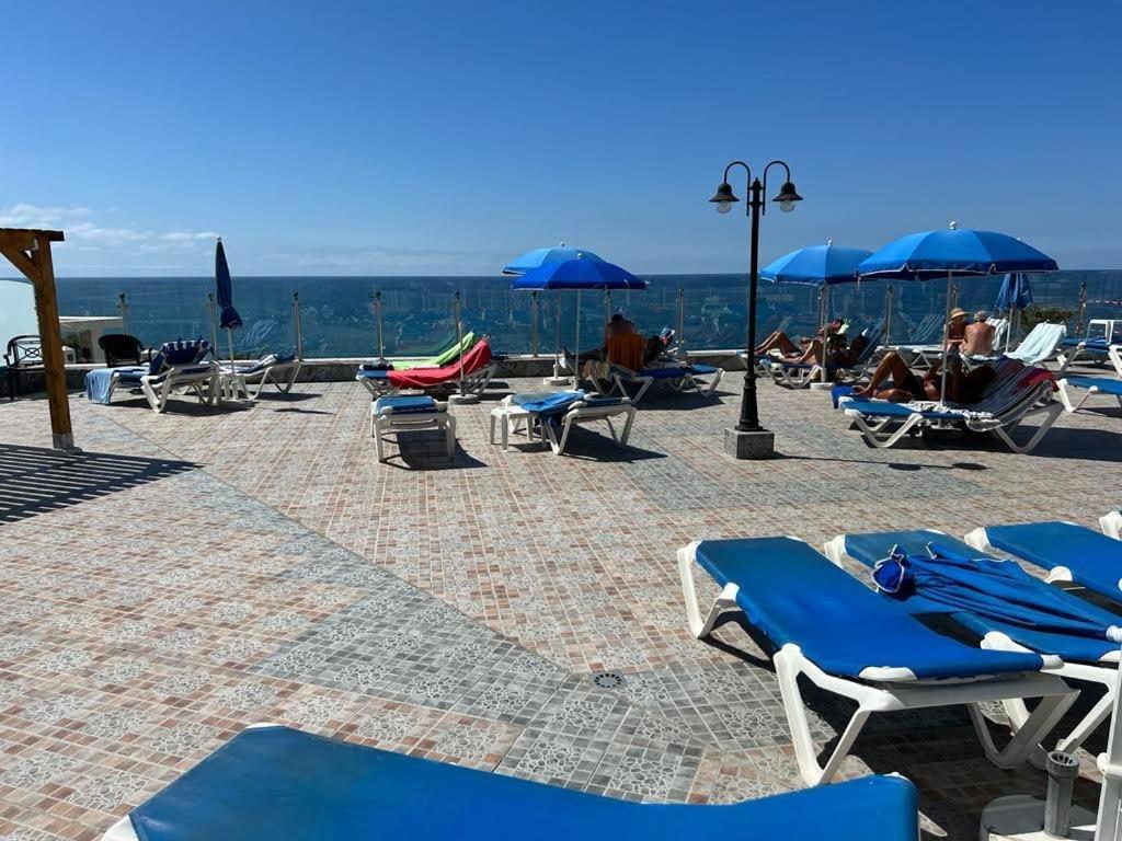 Cozy Apartment In The Center Of Costa Adeje On The 1St Coastline Екстериор снимка