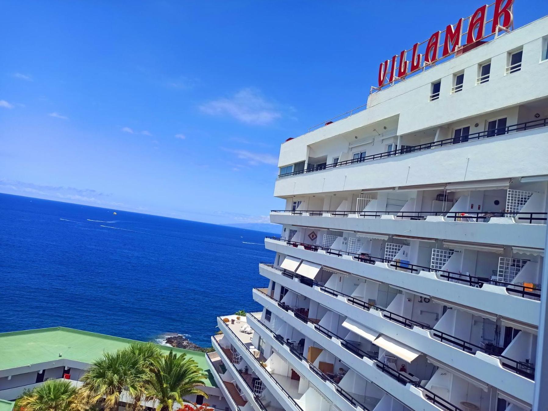 Cozy Apartment In The Center Of Costa Adeje On The 1St Coastline Екстериор снимка