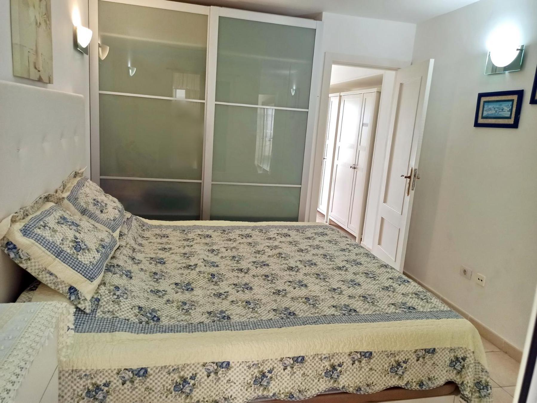 Cozy Apartment In The Center Of Costa Adeje On The 1St Coastline Екстериор снимка